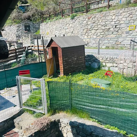 A Sarre Con Giardino E Vista Panoramica Aosta