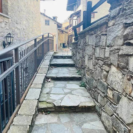 Apartmán A Sarre Con Giardino E Vista Panoramica Aosta